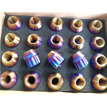 M14x1.5 Titan LugNuts 12PT Spline Kurz - Rison