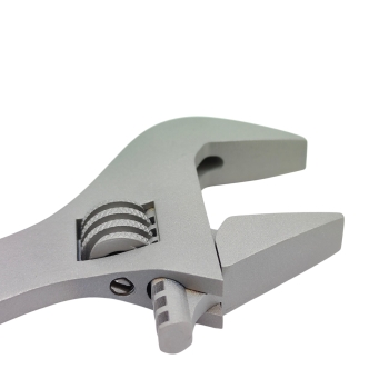 Titanium Verstellbarer Schlüssel 150mm - Rison