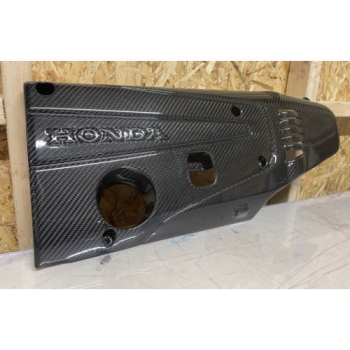 Honda Civic FK8 Carbon Motorabdeckung