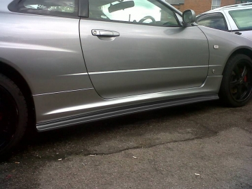 Nissan R34 GT-R Skyline Carbon Schwelleransätze