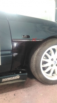 Honda Civic EJ / EK 96-00 Fenders Cut Out