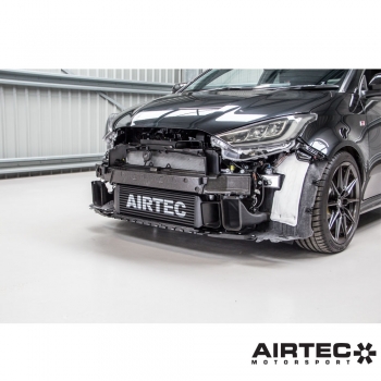 Airtec Pro-Series Black Front Mount Ladeluftkühler Kit Toyota Yaris GR 20+