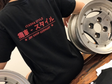Itasha Germany "Inked Girl" T-Shirt Black