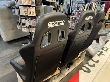 Sparco Sprint Sky Leder FIA Schalensitze Paar - B-Ware