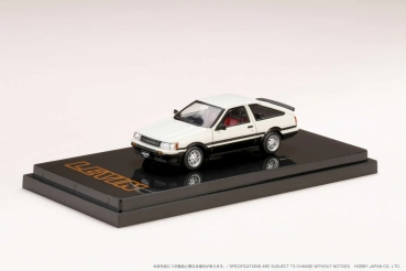 1/64 Hobby Japan Toyota Corolla Levin AE86 GT Apex with Carbon Hood