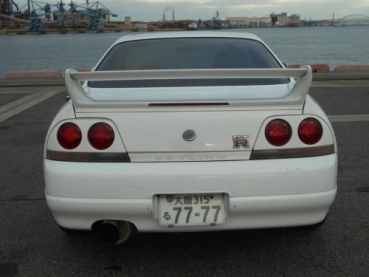 Nissan Skyline R33 GT-R Style GFK Spoiler + Blade