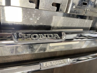 Preview: JDM Kennzeichen Rahmen Original Silber Honda