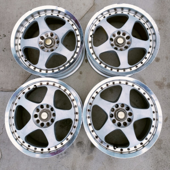 RAYS NISMO LMGT2 17" Zoll 8/9 J - 5 x 114,3 Alufelgen JDM - Nissan