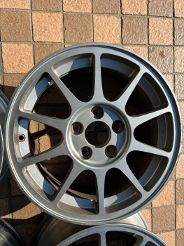 *SOLD* Honda Integra 98spec Type-R 16" Zoll 7.0 J - 5 x 114,3 Alufelgen