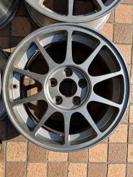 *SOLD* Honda Integra 98spec Type-R 16" Zoll 7.0 J - 5 x 114,3 Alufelgen