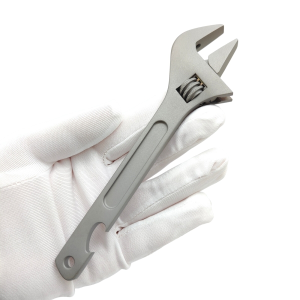 Titanium Verstellbarer Schlüssel 150mm - Rison