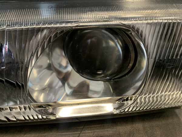 Nissan Skyline BNR32 GT-R Headlight Set RH + LH