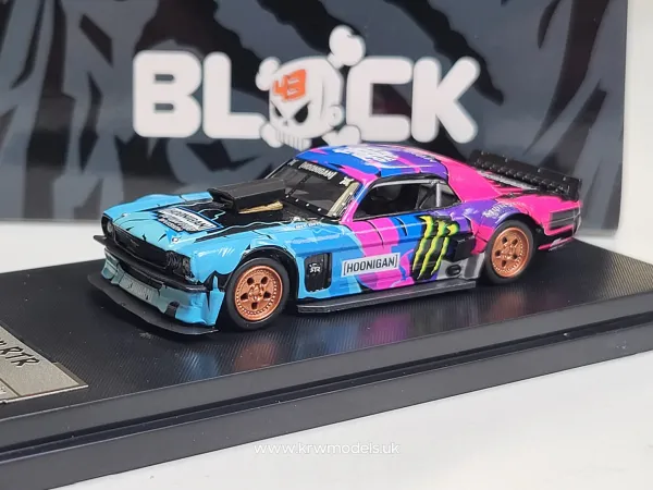 1/64 Ford Mustang Hoonicorn RTR Model - Street Warrior