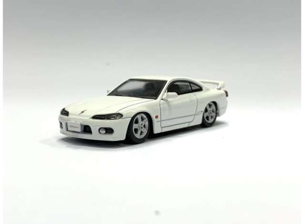 1/64 Nissan Silvia S15 LHD white  Container Special - BM Creations