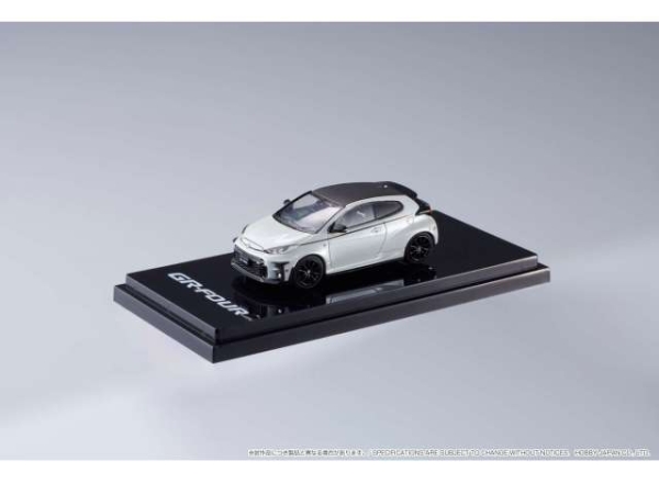 1/64 Hobby Japan Toyota GR RZ platinum white pearl mica Modellauto