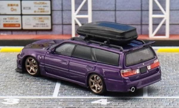 1/64 Nissan Stagea Midnight Purple - Street Weapon