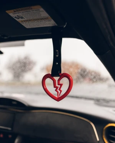 JDM Tsurikawa / Bosozoku  BROKEN HEART Red Heart Black Strap