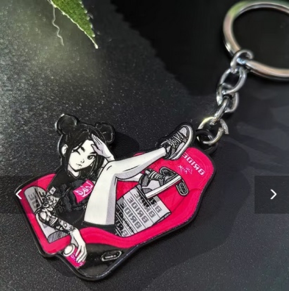 Keyring Girl In Bride Seat Red