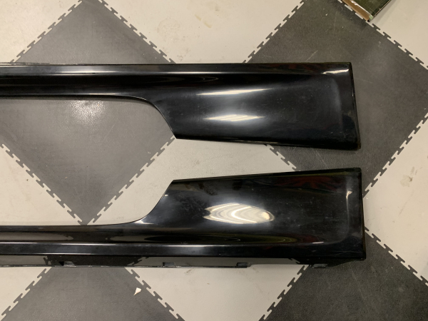 Nissan OEM R33 Skyline GT-R BCNR Seitenschweller