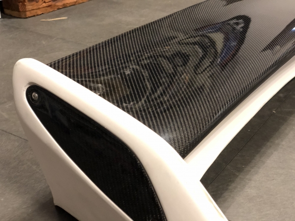 Nissan Skyline R33 GT-R Style GFK Spoiler + Carbon Blade + Caps