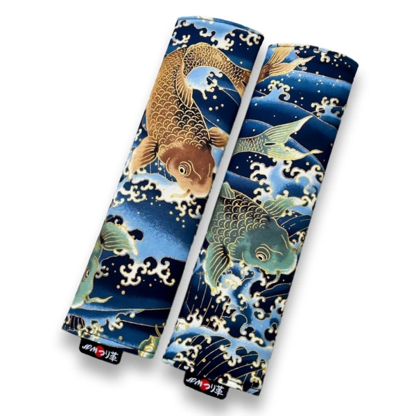JDM Tsurikawa Gurtpolster Koi In The Blue Wave