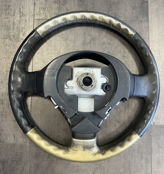 Nissan R34 Skyline GTT 3-Spoke Steering Wheel