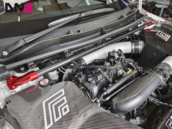 DNA Toyota Yaris GR Carbon Domstrebe Vorne
