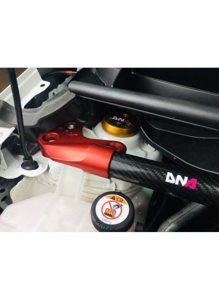 DNA Toyota Yaris GR Carbon Domstrebe Vorne