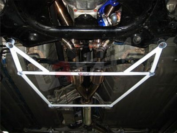 Nissan Skyline GTR R35 UltraRacing 6-Point Mid Lower Brace