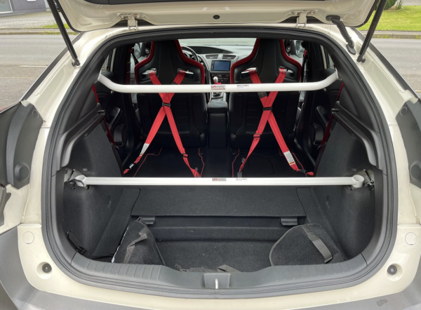 Honda Civic 06+ FK/FN + FK2r C-Pillar Rear Bar - UltraRacing