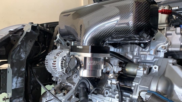 PracWorks Honda K-Series Carbon Ansaugbrücke mit Einspritzleiste