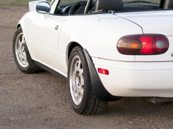 PU Design Mazda MX5 Schmutzfänger Vorne & Hinten