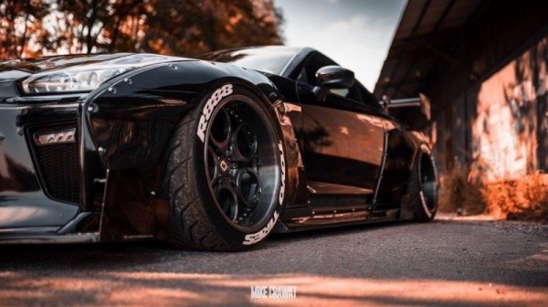 Maxton Nissan Skyline R35 GTR Wide Bodykit