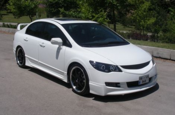 Honda Civic 4D/Hybrid 05-08 ABS Grill