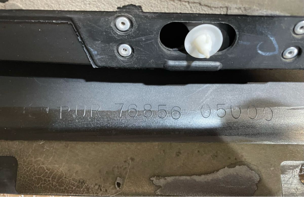 Nissan OEM R32 Skyline GT-R V-Spec Side Skirts BNR32