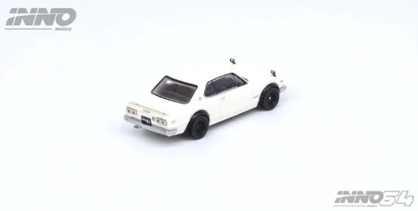 1/64 Nissan Skyline 2000 GT-R KPGC10 White - INNO64