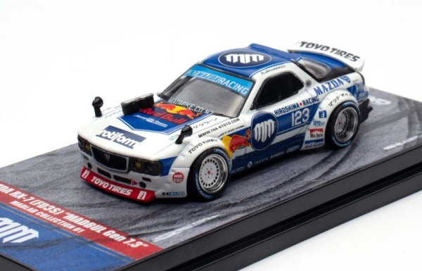 1/64 INNO64 Mazda RX-7 FD3S Pandem Rocket Bunny Madbul Gen 7.3 Madlab Collection 01
