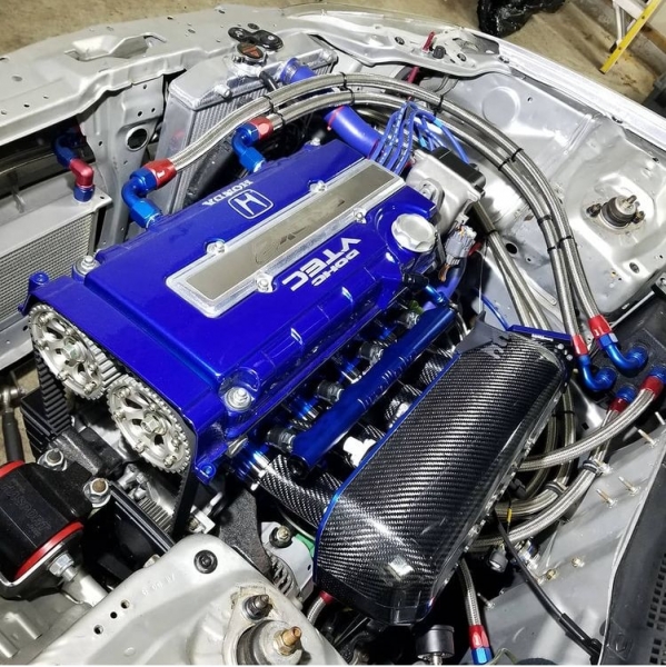 PracWorks Honda B-Series Carbon Ansaugbrücke mit Einspritzleiste