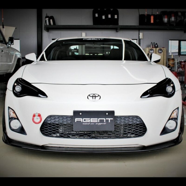 FRP Scheinwerfer Cover Toyota GT86 / Subaru BRZ + Lights