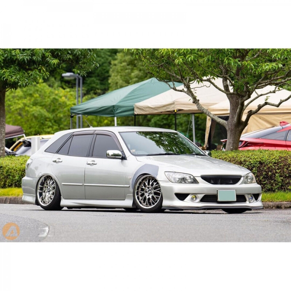 Lexus IS200 & IS300 Neo Gita Bodykit