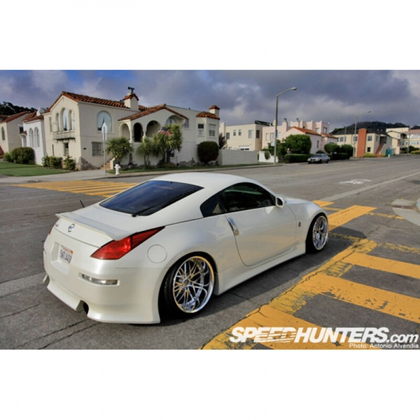Vertex Style Bodykit für Nissan 350Z